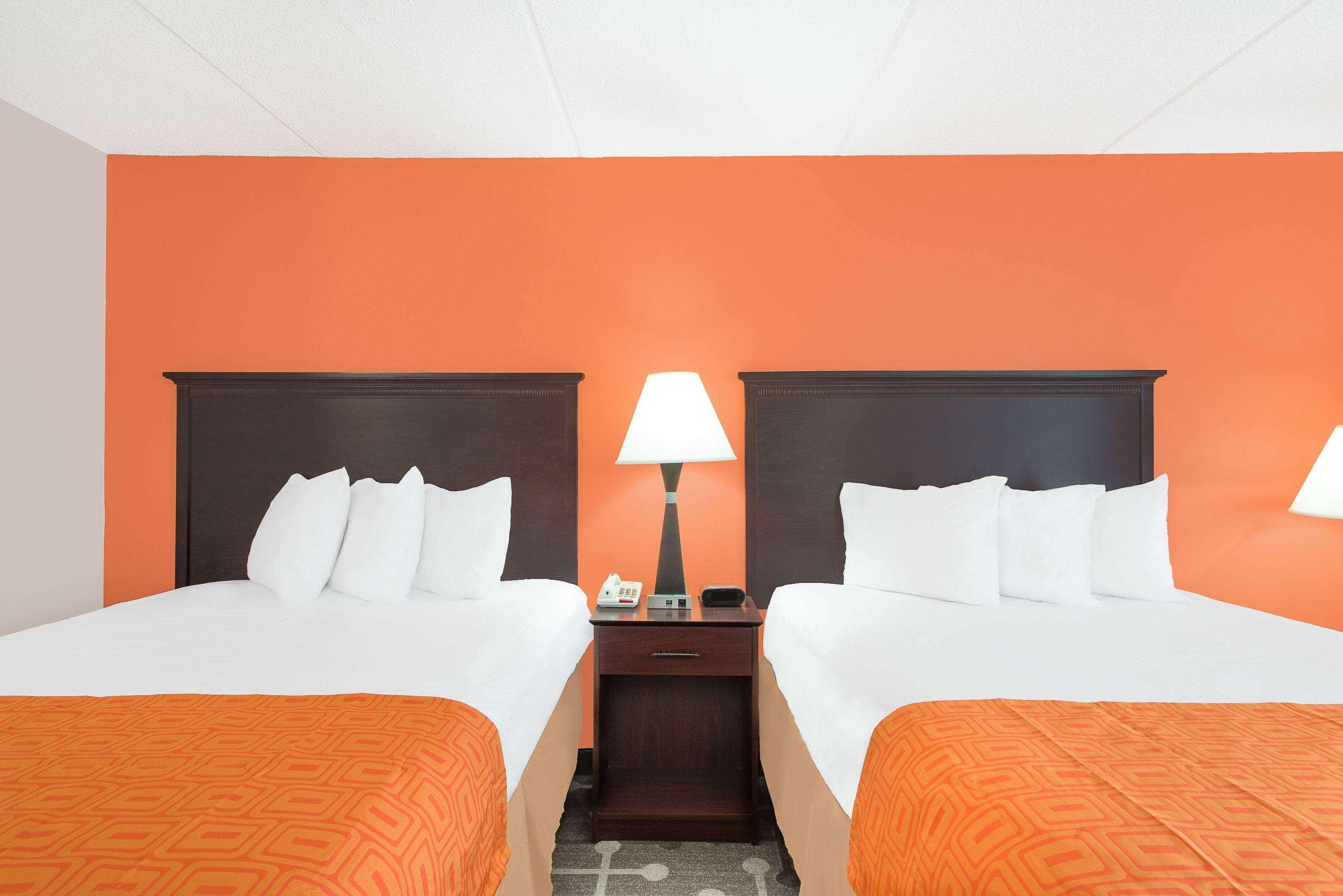 Howard Johnson By Wyndham Saugerties Esterno foto